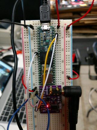 pcm5102a_breadboard.jpg pcm5102a_breadboard.jpg