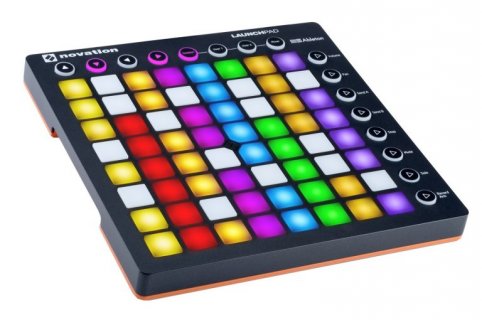 novation_launchpad_mk2_live_kontroller-768x510.jpg