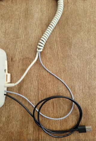 mic wire2.jpg