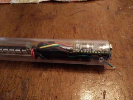 t3_lipo_batt_leds.jpg t3_lipo_batt_leds.jpg