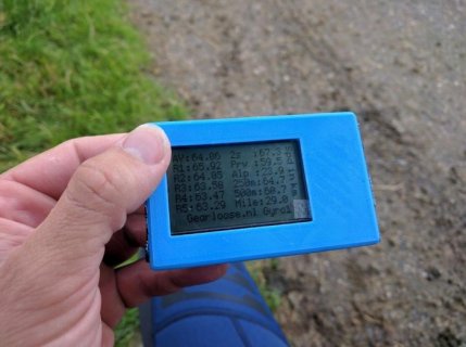 gps.jpg gps.jpg